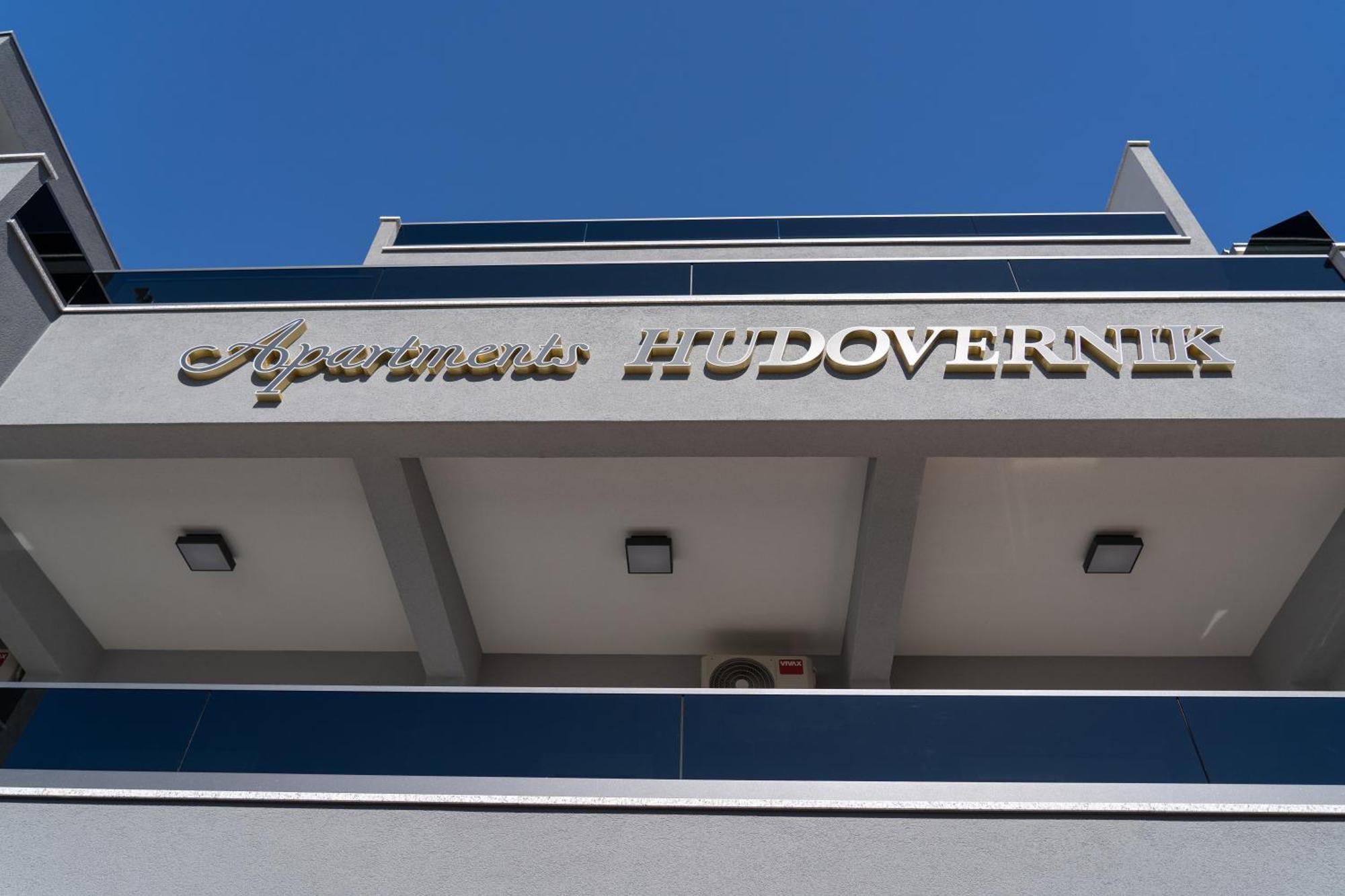 Apartments Hudovernik Baska Voda Luaran gambar