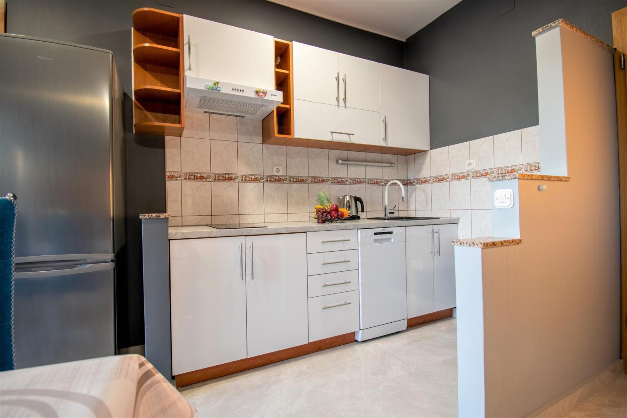 Apartments Hudovernik Baska Voda Luaran gambar